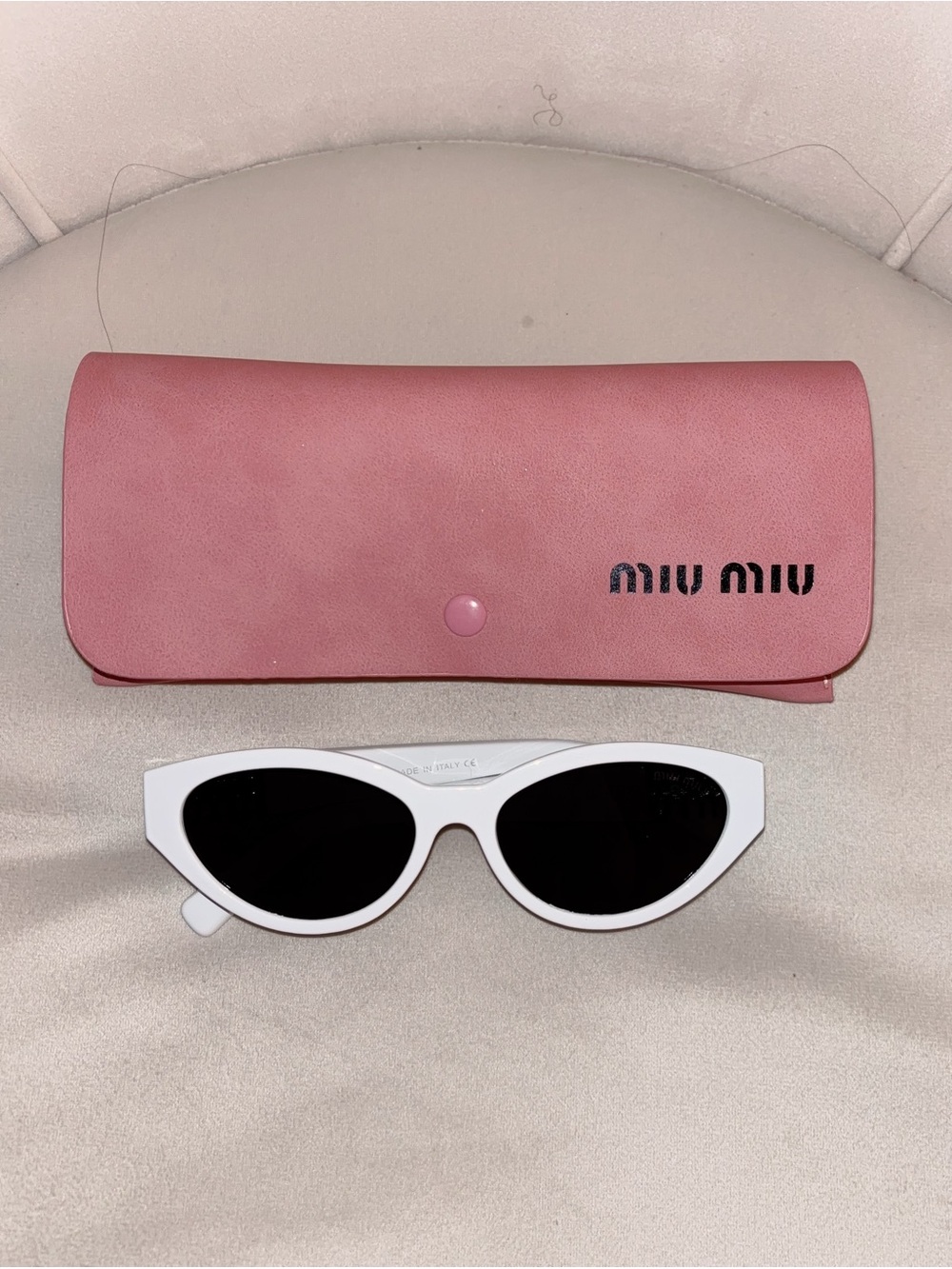 Miu Miu White Cat-Eye Sunglasses with Pink Case